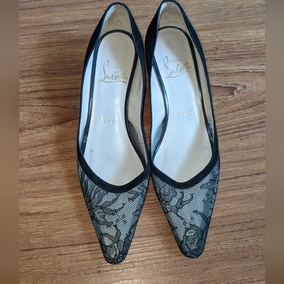 Christian Louboutin Shoes - CHRISTIAN LOUBOUTIN Lace Kitten Heels